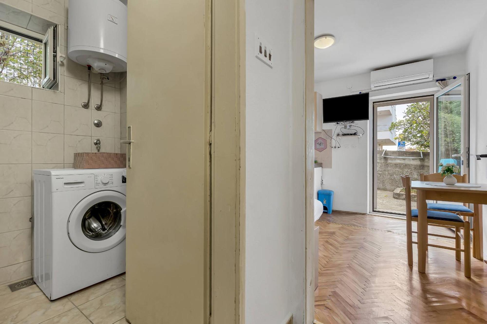Studios Jakov Makarska Buitenkant foto