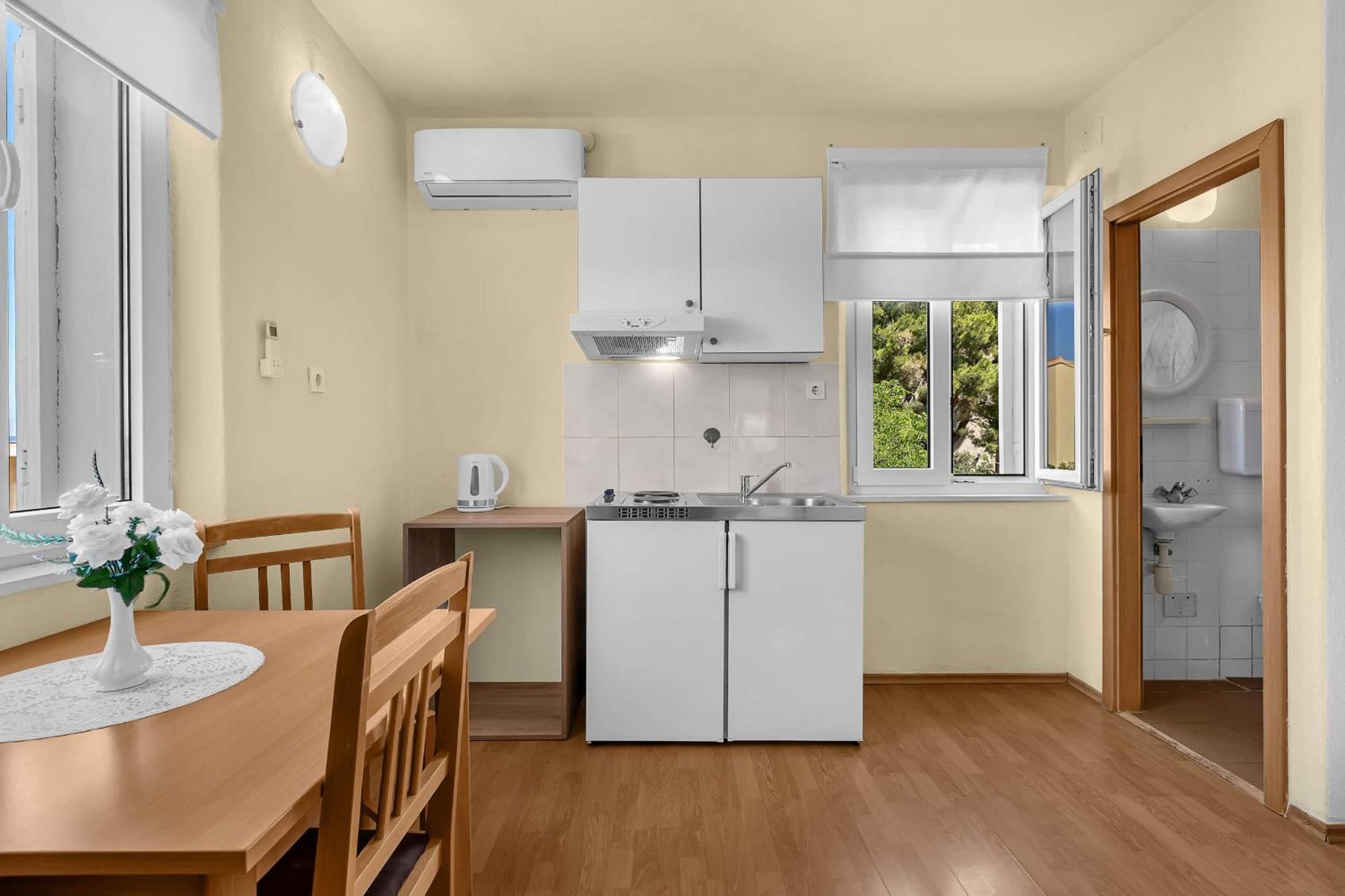 Studios Jakov Makarska Buitenkant foto